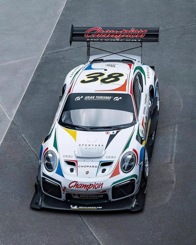 保时捷跑车怎么样 保时捷911gt2 rs_什么值得买