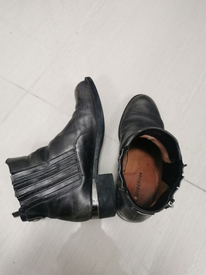 女靴