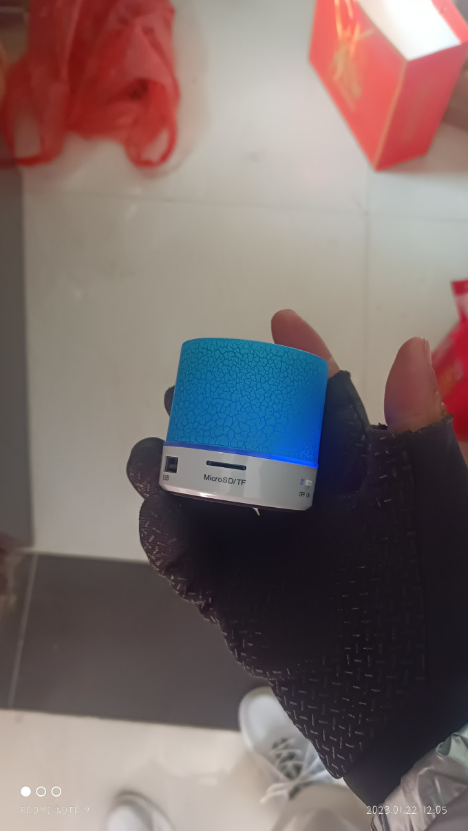 博力神蓝牙音箱