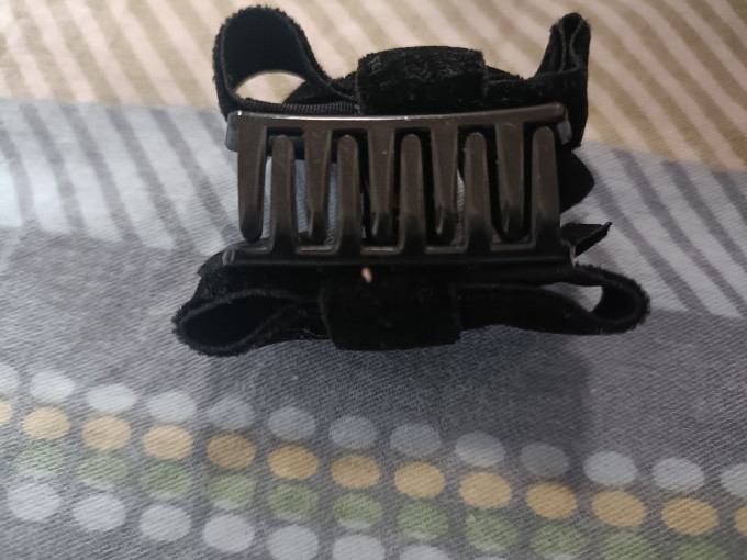 金颜发饰