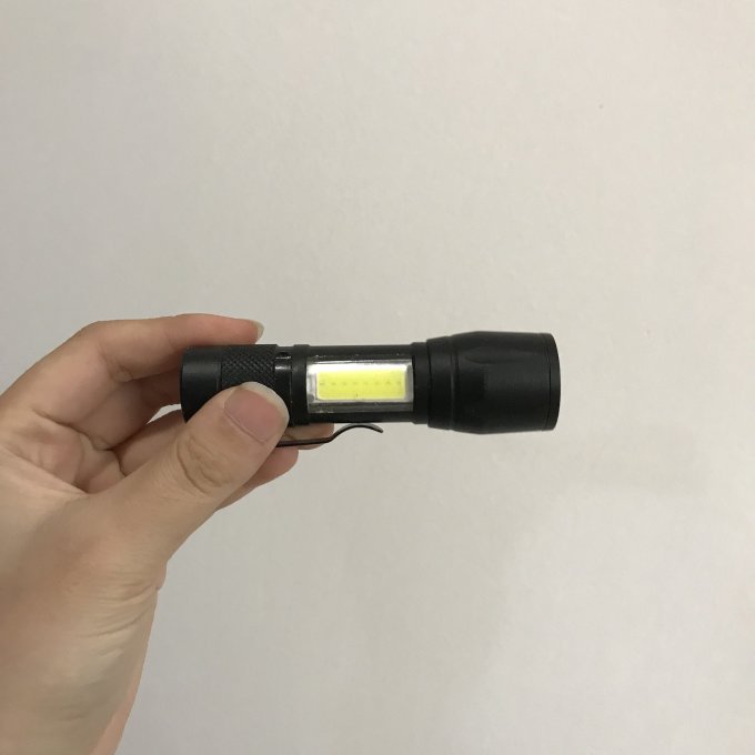 神鱼户外照明