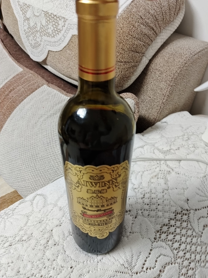 红葡萄酒
