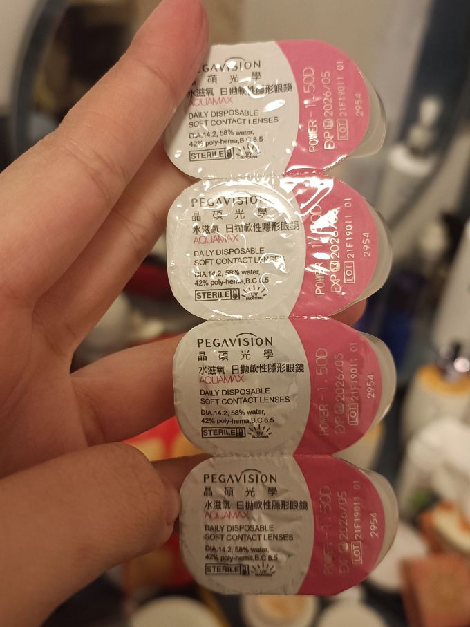 晶硕隐形眼镜相关