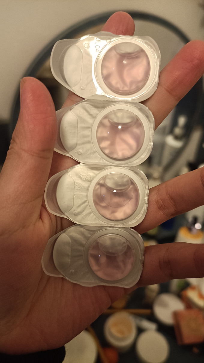 晶硕隐形眼镜相关