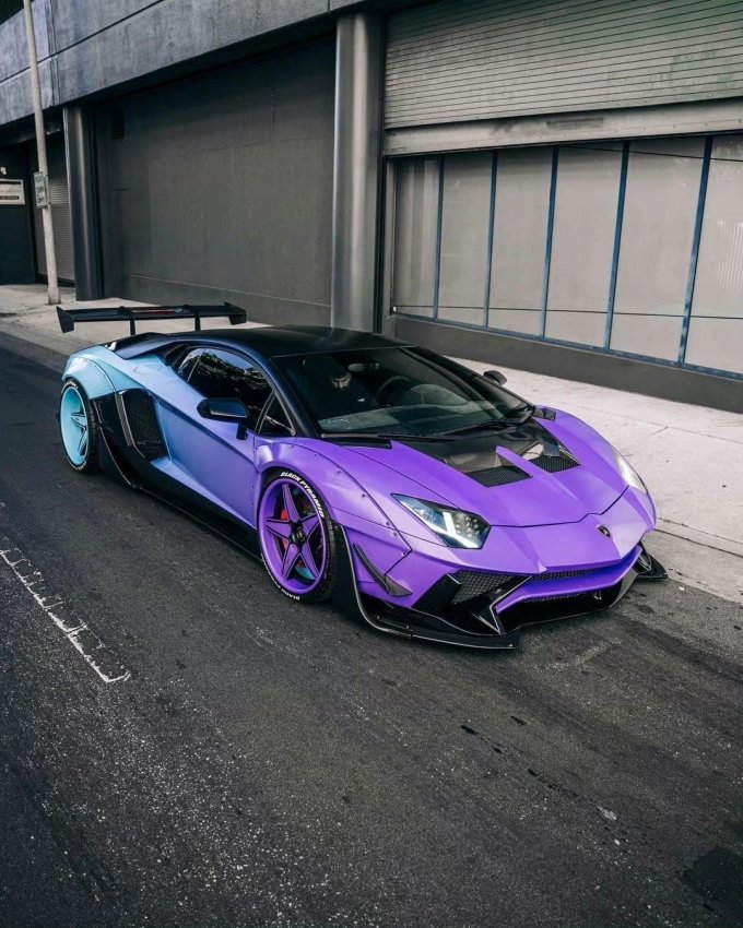 兰博基尼跑车怎么样 铆钉宽体,兰博基尼aventador sv_什么值得买