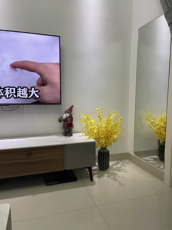 新艺鸿运镜子