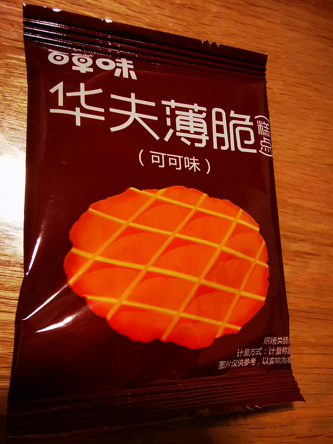 百草味饼干