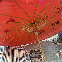 浓浓的中国风雨伞～拍照真的好看