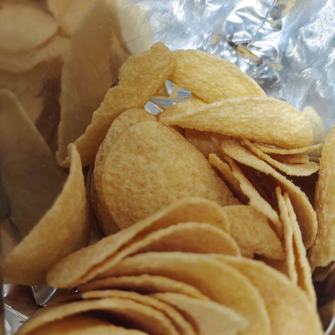 亲亲膨化食品