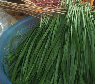 鲜嫩翠绿大韭菜串串