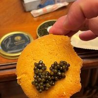 过年了吃点新鲜鱼子酱