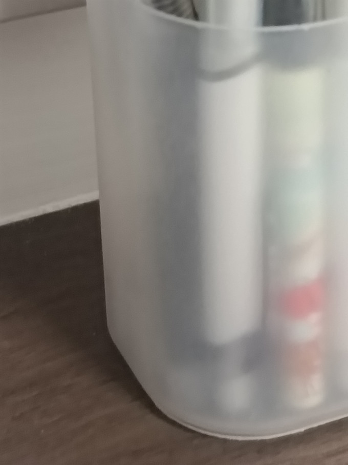 银杉公子笔筒