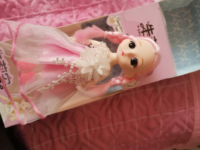 娃娃玩具