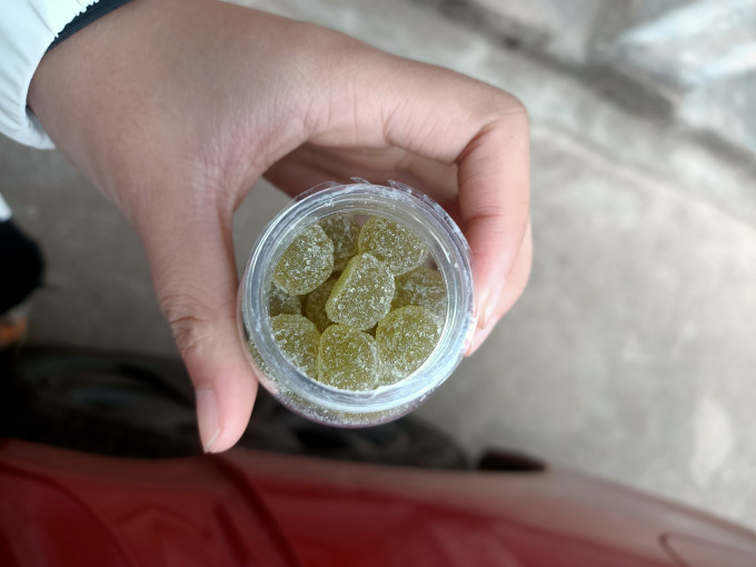 林振合糖果巧克力