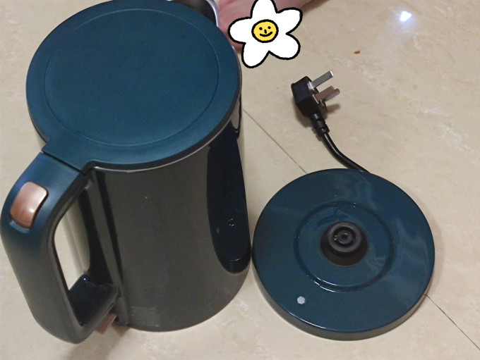 苏泊尔烧水壶