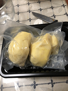 pdd上5人团的佳沃榴莲肉到货了，给大家评评