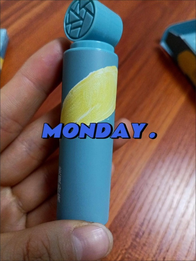 美康粉黛口红