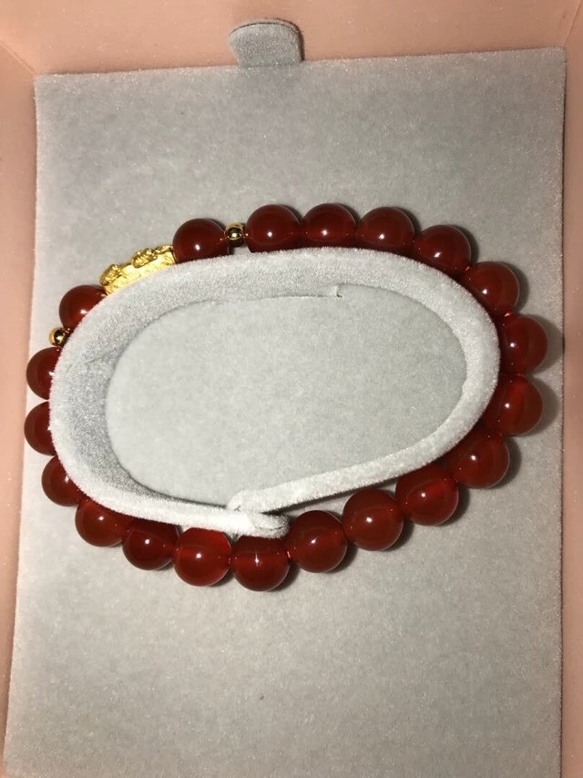 手链真心不错，今年本次年，戴着红色转转好