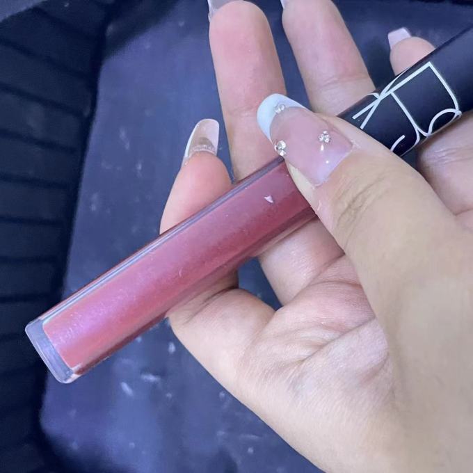 纳斯唇彩唇蜜
