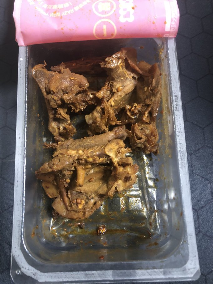 周黑鸭肉干肉脯
