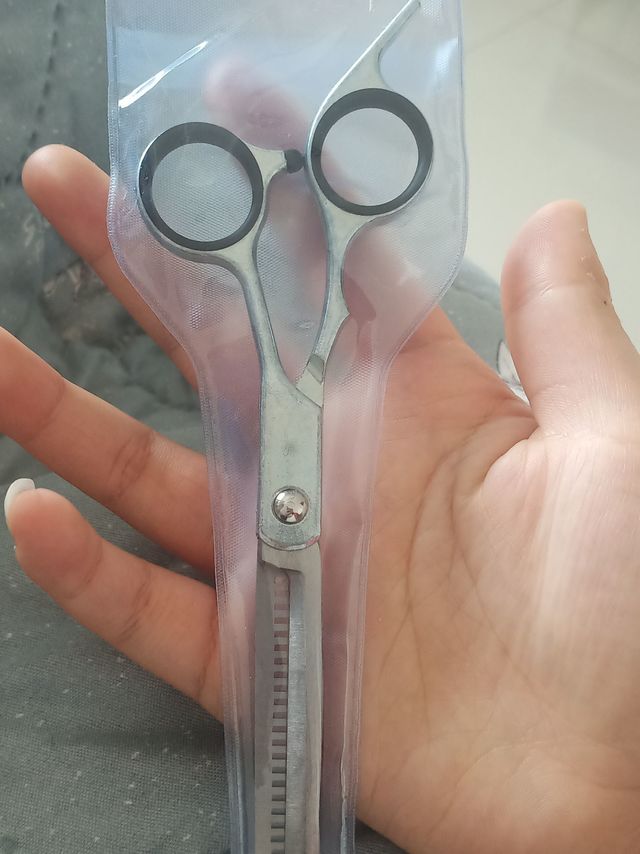 便宜又好用的理发专业打薄的牙剪