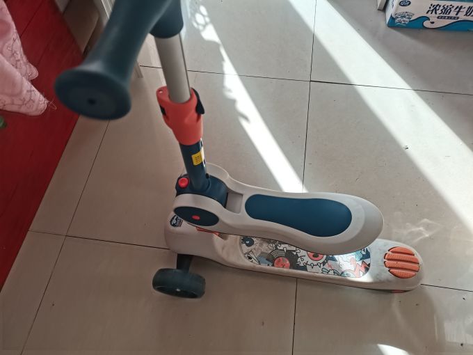 凤凰儿童滑板车