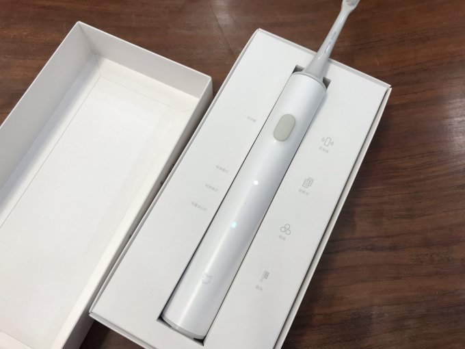 电动牙刷