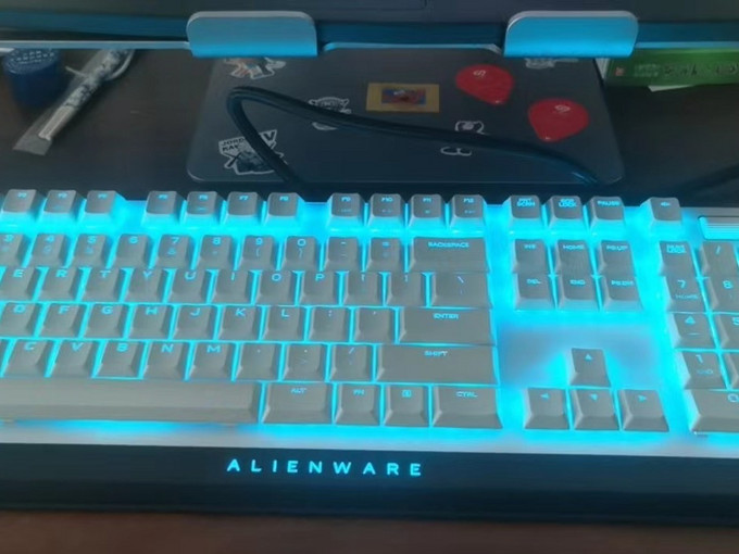 外星人键盘