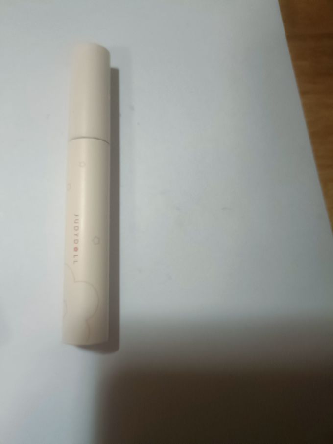 睫毛膏