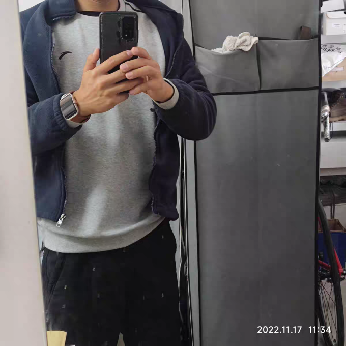安踏男士卫衣