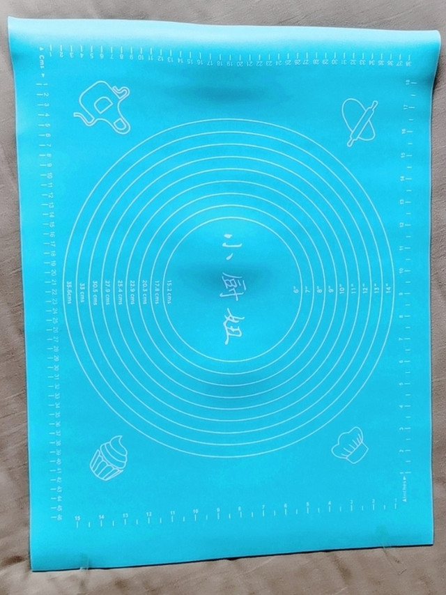 轻巧方便可自己控制大小的硅胶面板案子