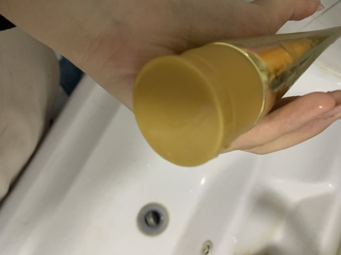 朵拉朵尚洁面乳
