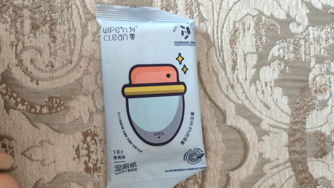 湿厕纸