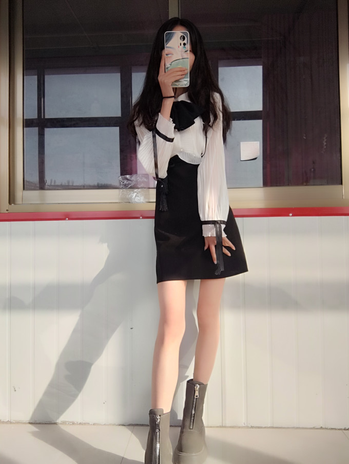 运动短裙