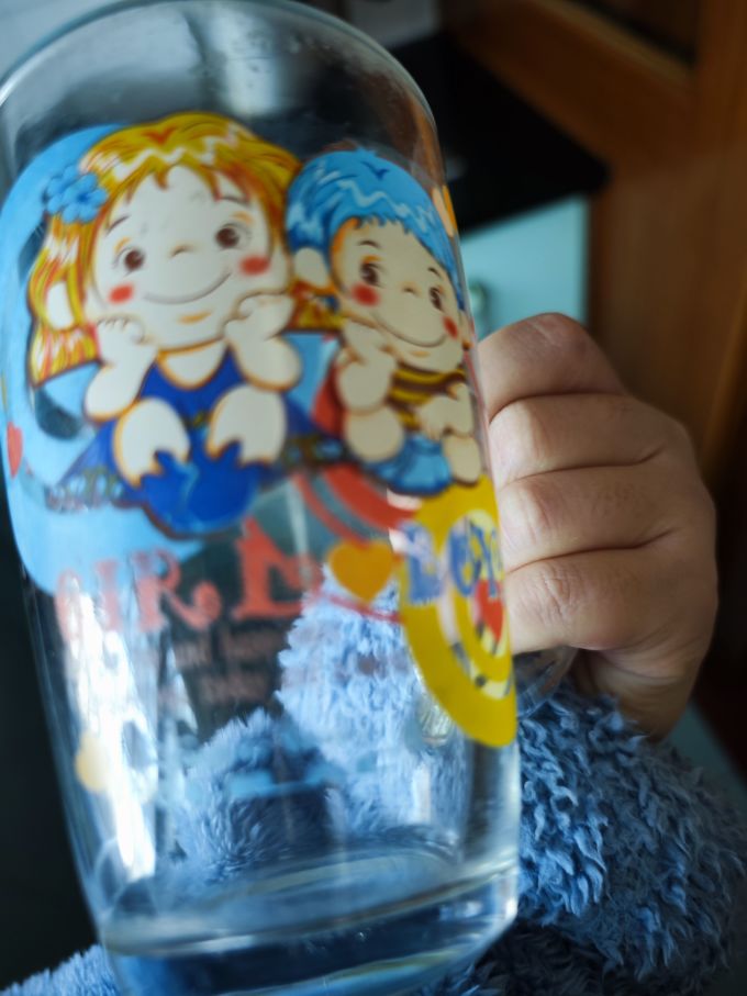 子曰玻璃杯