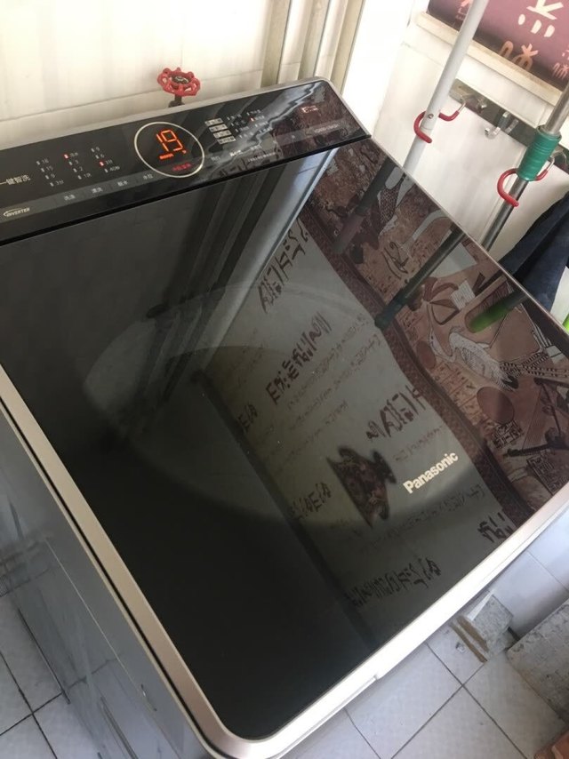 
容量大，洗衣声音小，师傅安装的非常快，