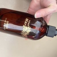 这玫瑰花款产品吸收和保湿效果很好好,用完脸又光又亮,