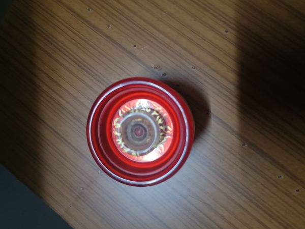 谁能拒绝一个炫酷的溜溜球呢
