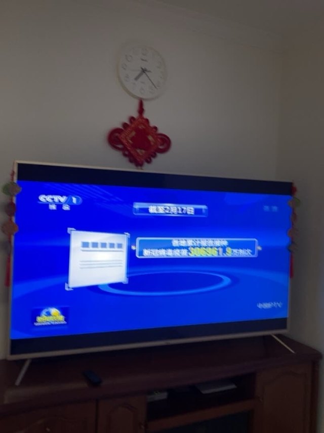 电视下单年前就收到,质量屏幕音效真的超级