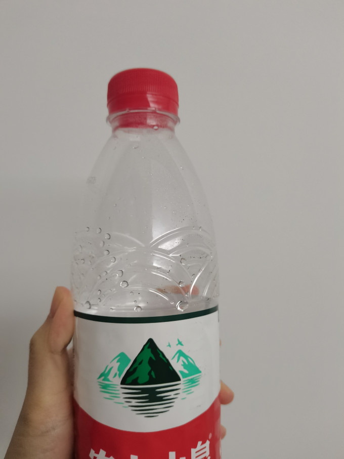 农夫山泉饮用水
