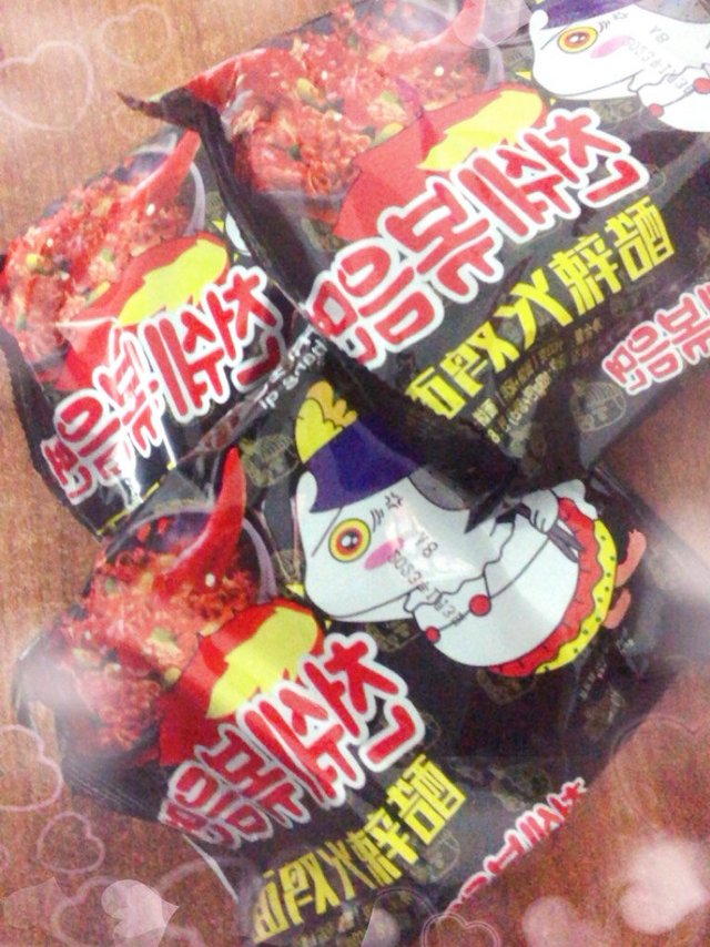 吃一口，秒让要你变辣妹