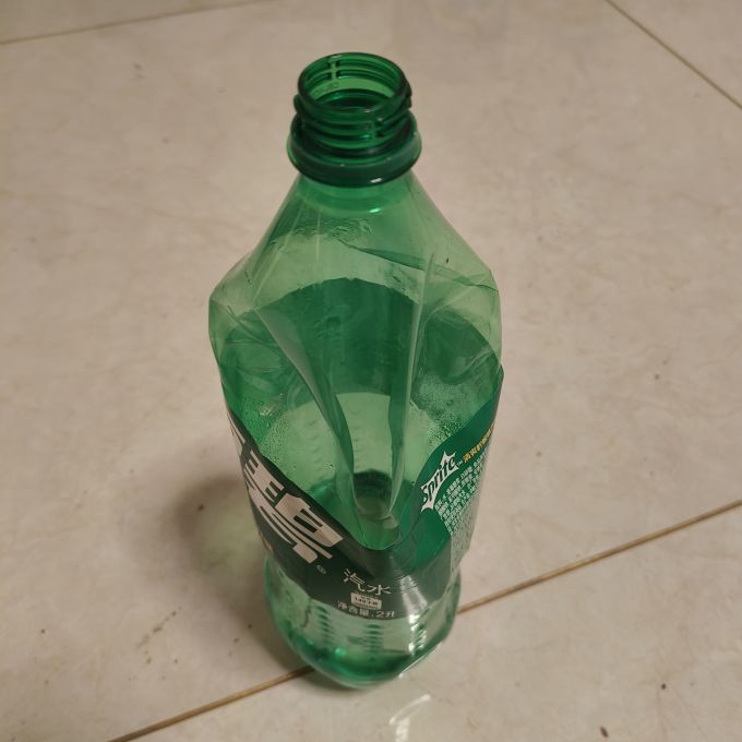 雪碧碳酸饮料