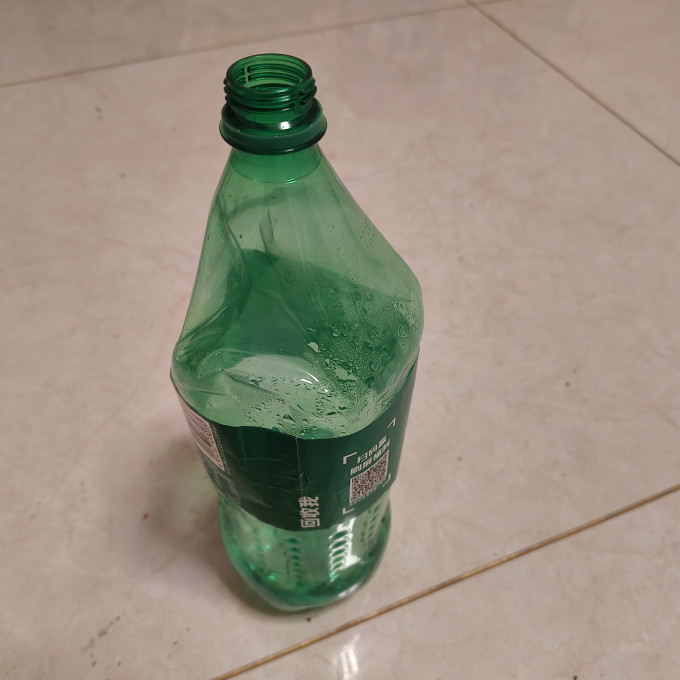 雪碧碳酸饮料