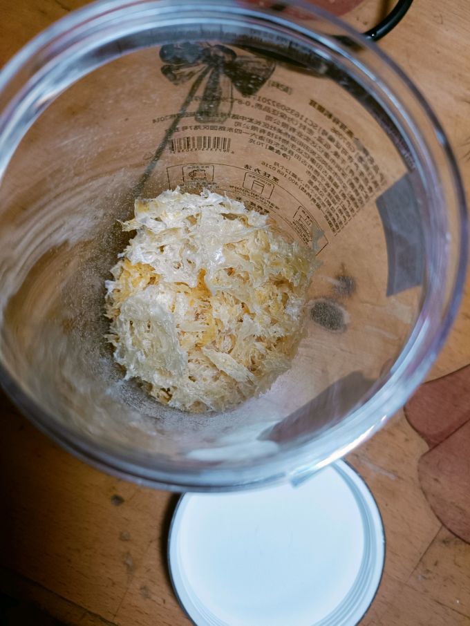 金燕耳菌菇木耳