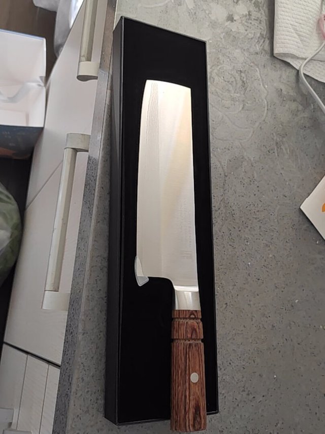 包装精美，打开以后更是喜欢，精巧简约，漂