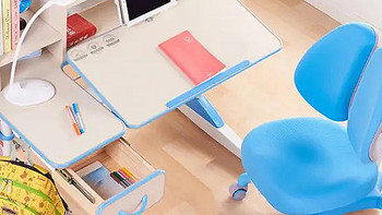 端正孩子的学习坐姿，选择怎样的儿童书桌椅很重要