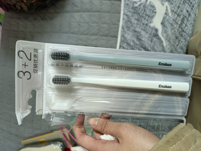 名创优品牙刷