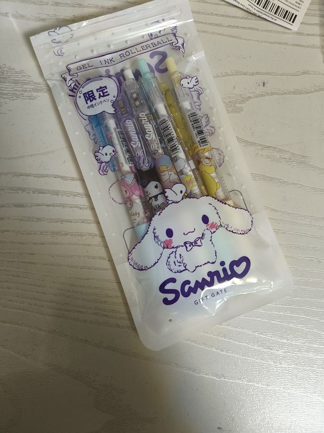 可可爱爱的三丽鸥中性笔来咯