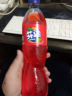 芬达 西瓜味汽水 500ml