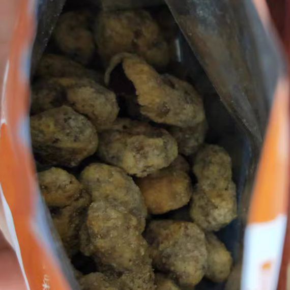 良品铺子怪味豆，下酒好伴侣